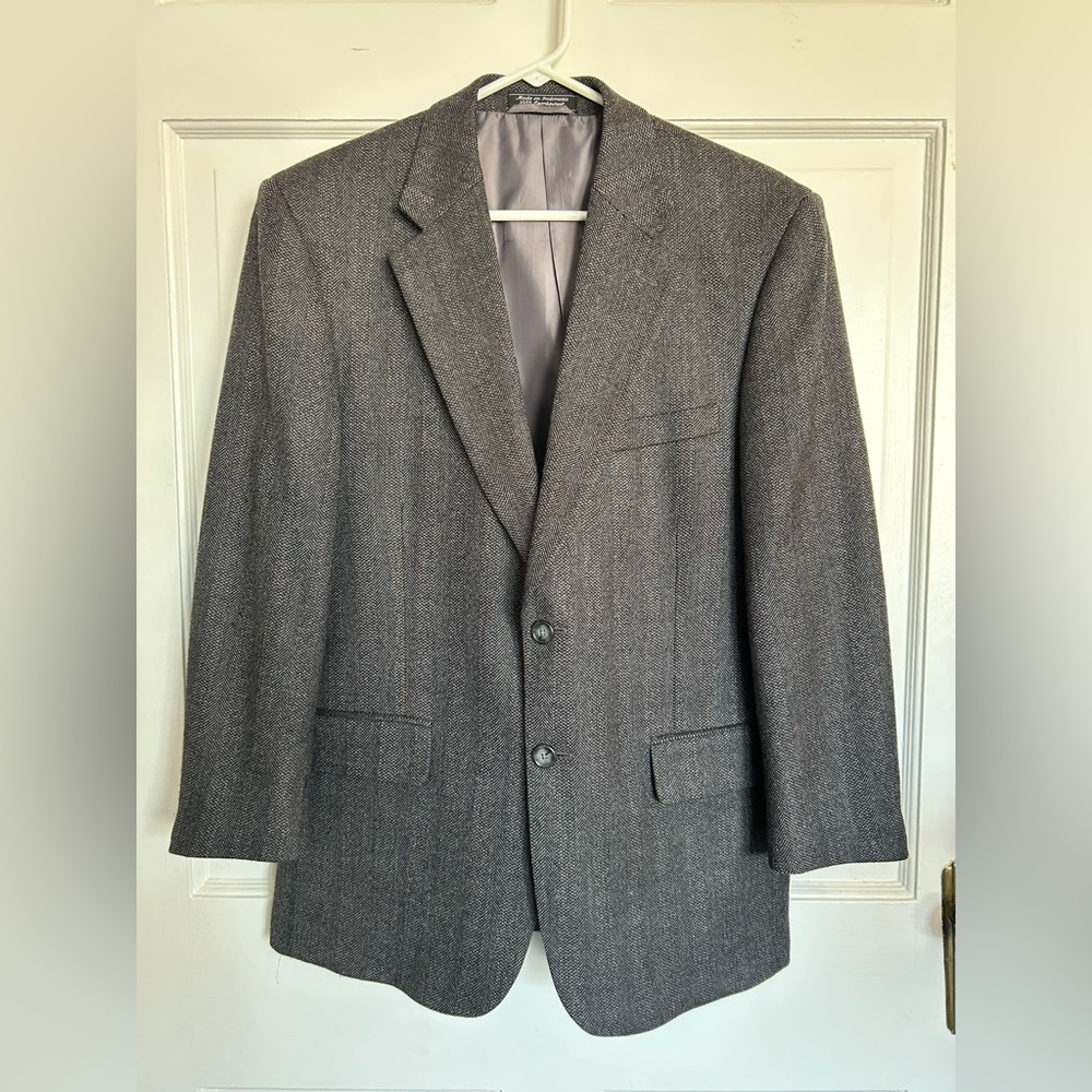 100% Lambswool Saddlebred Blazer Men’s Size 38 Gray Herringbone Two Button